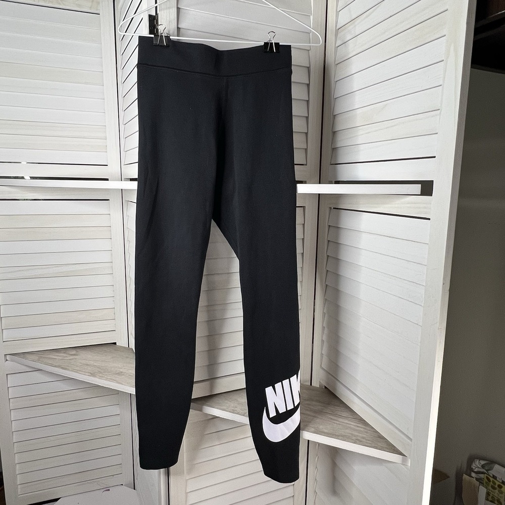 Nike Sportswear Essential Leggings Black Logo Swoosh Stretch Pants Women's S EUC